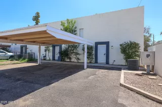 Photo #1: 6918921 Listing 