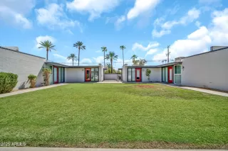 Photo #3: 6918944 Listing