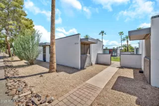 Photo #6: 6918944 Listing