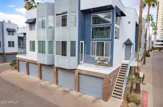 Photo #1: 6919020 Listing