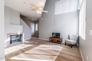 Photo #3: 6919020 Listing