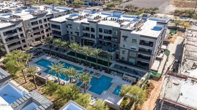 MLS: 6919144 Condo For Sale