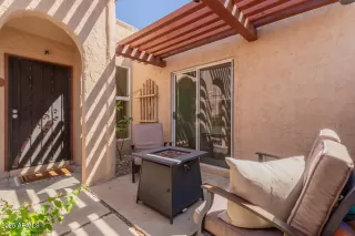 Photo #4: 6919165 Listing