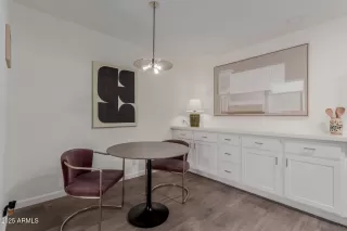 Photo #1: 6919172 Listing 