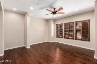 Photo #4: 6919245 Listing