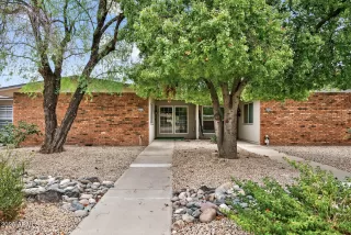 Photo #1: 6919330 Listing