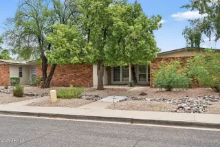 Photo #3: 6919330 Listing