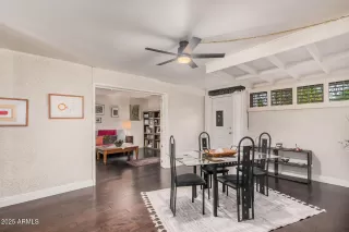 Photo #4: 6919389 Listing