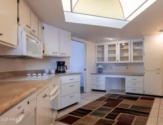 Photo #3: 6919465 Listing