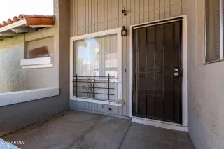 Photo #5: 6919521 Listing