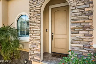 Photo #2: 6919733 Listing 