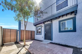 Photo #1: 6919790 Listing