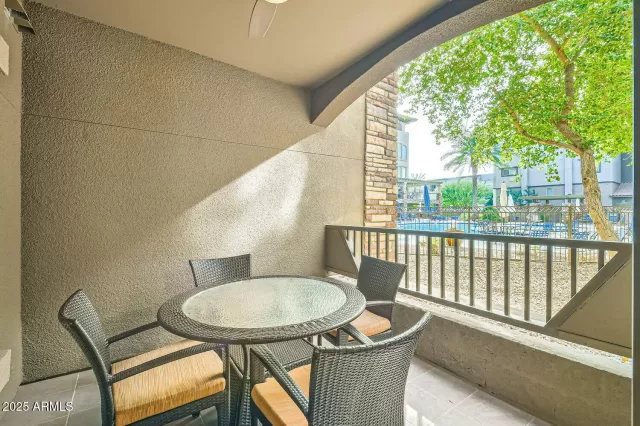 MLS: 6920095 Condo For Sale