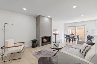 Photo #2: 6920110 Listing