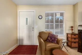 Photo #4: 6920301 Listing