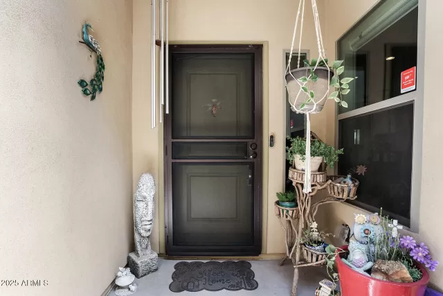 MLS: 6920387 Condo For Sale