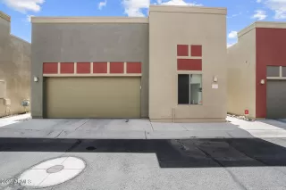 Photo #1: 6920387 Listing