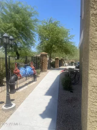 Photo #6: 6920418 Listing