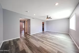 Photo #4: 6920425 Listing 