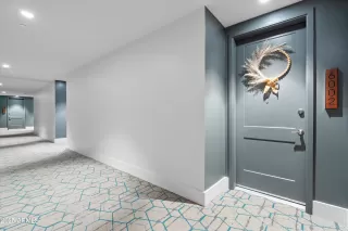 Photo #4: 6920481 Listing 