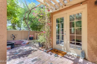 Photo #6: 6920626 Listing