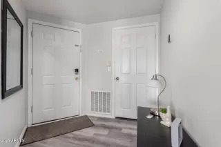 Photo #1: 6920788 Listing 