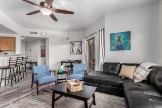 Photo #2: 6920788 Listing 