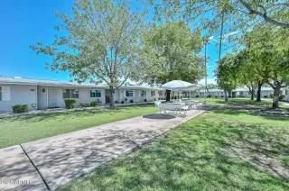 Photo #2: 6920893 Listing