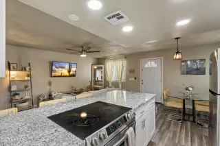 Photo #4: 6920950 Listing 