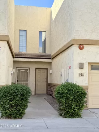 Photo #1: 6920992 Listing