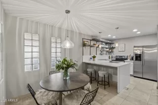 Photo #1: 6921094 Listing 