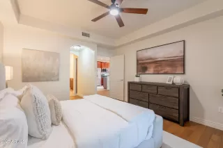 Photo #4: 6921252 Listing