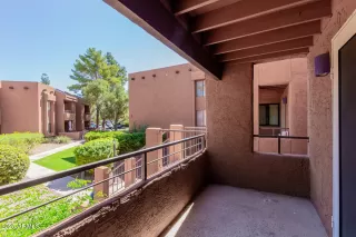 Photo #4: 6921540 Listing