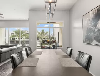 Photo #6: 6921687 Listing 