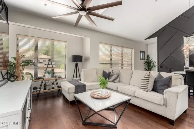 MLS: 6921710 Condo For Sale