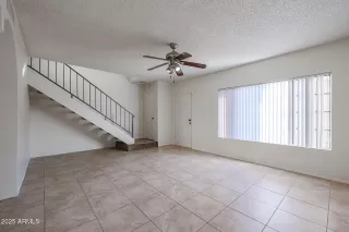 Photo #5: 6921760 Listing 