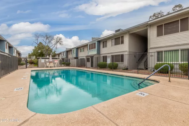 MLS: 6921817 Condo For Sale