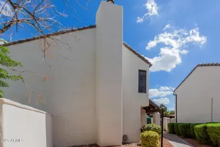 Photo #1: 6921826 Listing