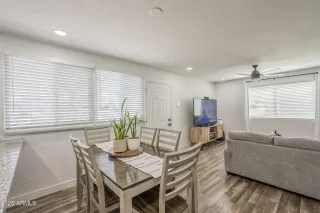 Photo #6: 6921836 Listing 