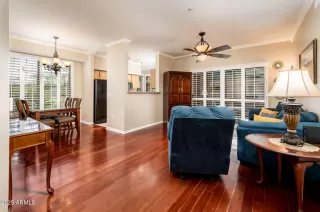 Photo #2: 6921865 Listing 