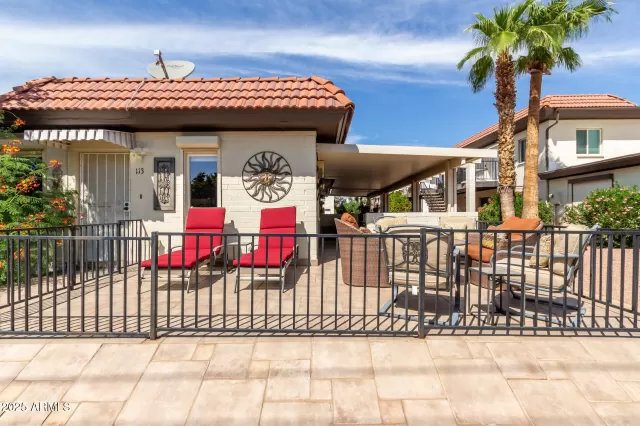 MLS: 6922198 Condo For Sale