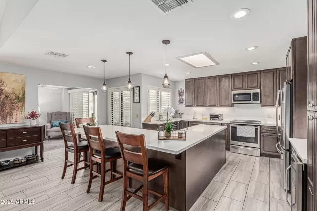 MLS: 6922227 Condo For Sale