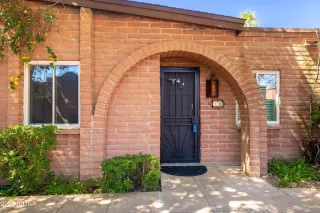 Photo #3: 6922311 Listing 