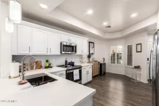 Photo #1: 6922389 Listing