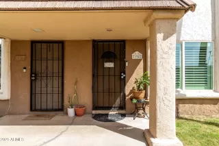 Photo #6: 6922424 Listing