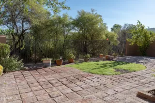 Photo #3: 6922584 Listing