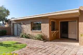 Photo #5: 6922584 Listing