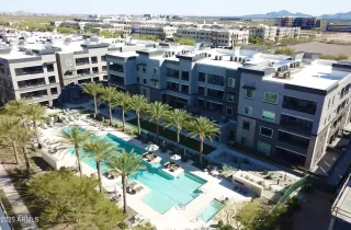 Photo #2: 6922742 Listing 