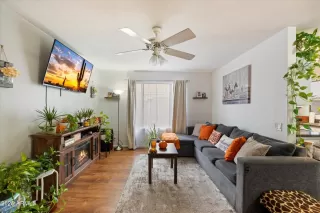 Photo #5: 6922743 Listing 