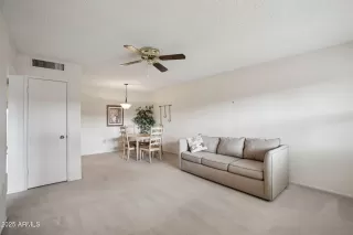 Photo #5: 6922798 Listing 